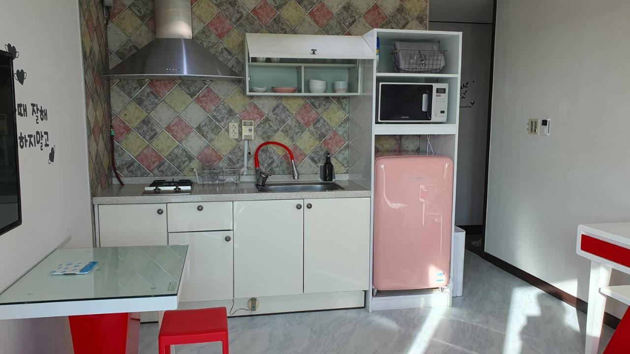 Beewool Chaewool Pension Согвипхо Экстерьер фото